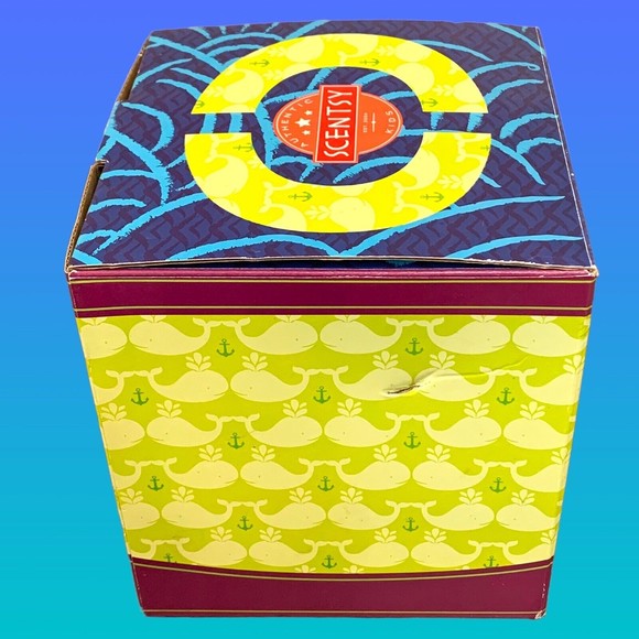 COPY - Scentsy Buddy Benny the Blue Whale with Jammy Time Scent Pak - Picture 10 of 12